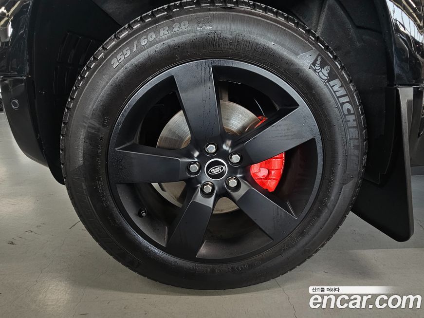 Land Rover Defender 110 P300 X-Dynamic SE, 2022