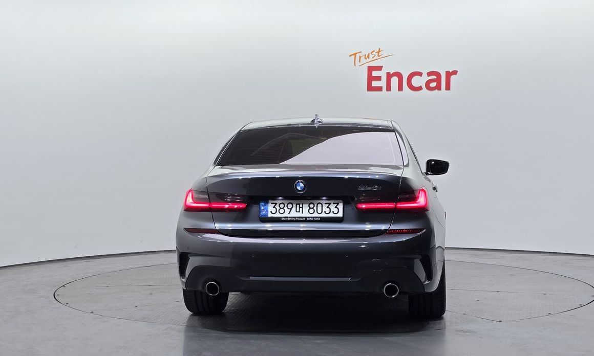 BMW 3-Series 320i M Sport, 2022