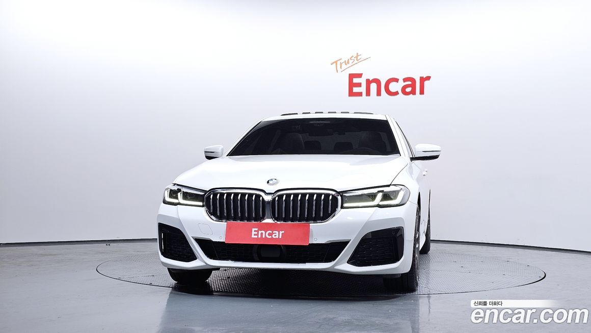 BMW 5-Series 523d M Sport, 2022