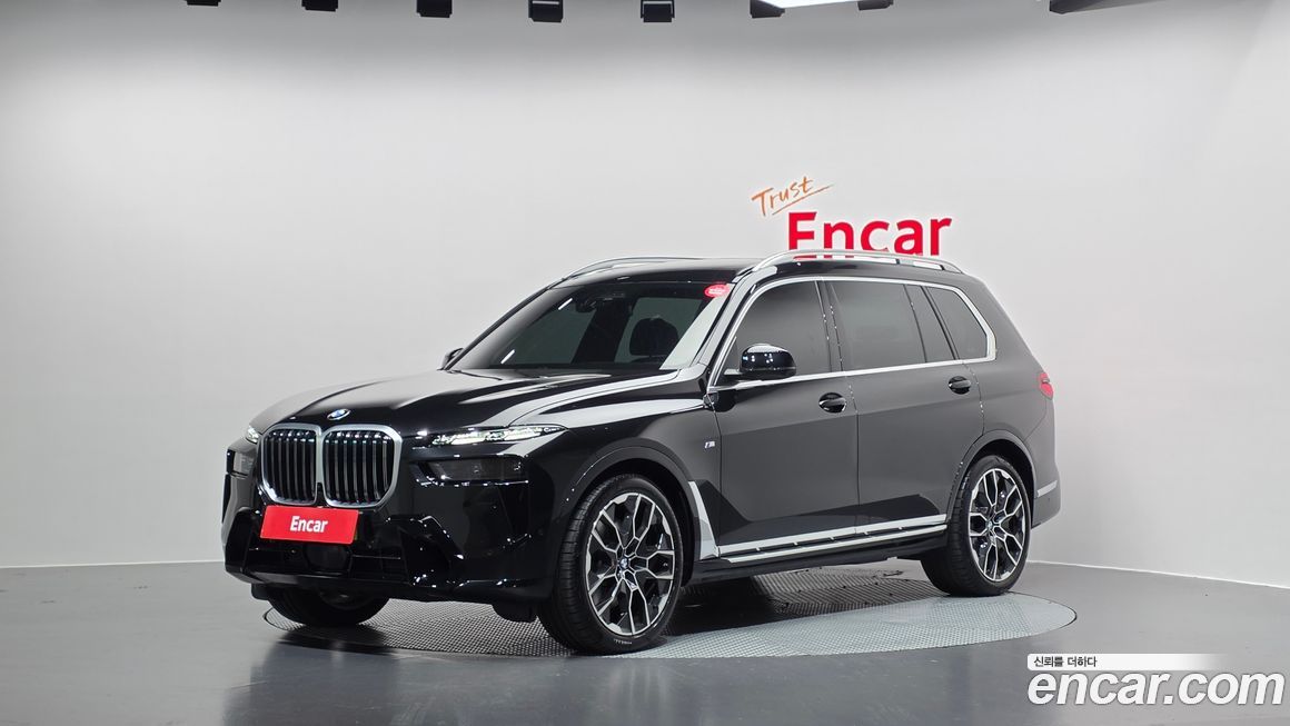 BMW X7 xDrive 40i M Sport 7STR, 2025