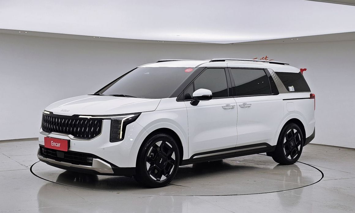 Kia Carnival 9-Seater Noblesse, 2025