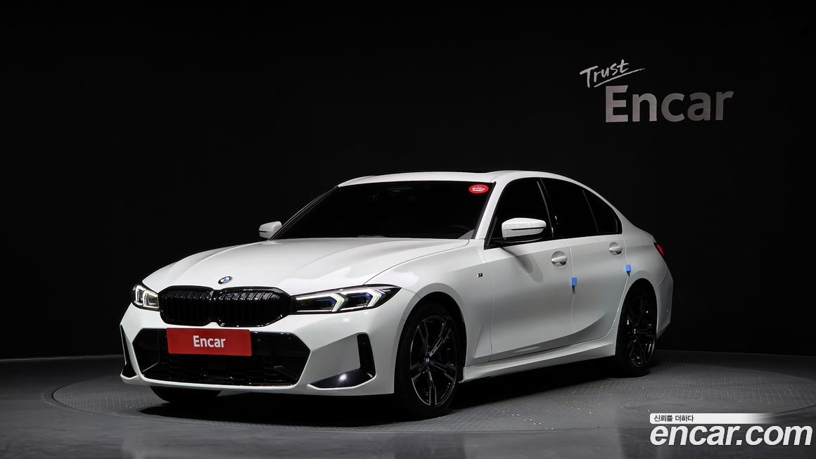 BMW 3-Series 320i M Sport, 2024