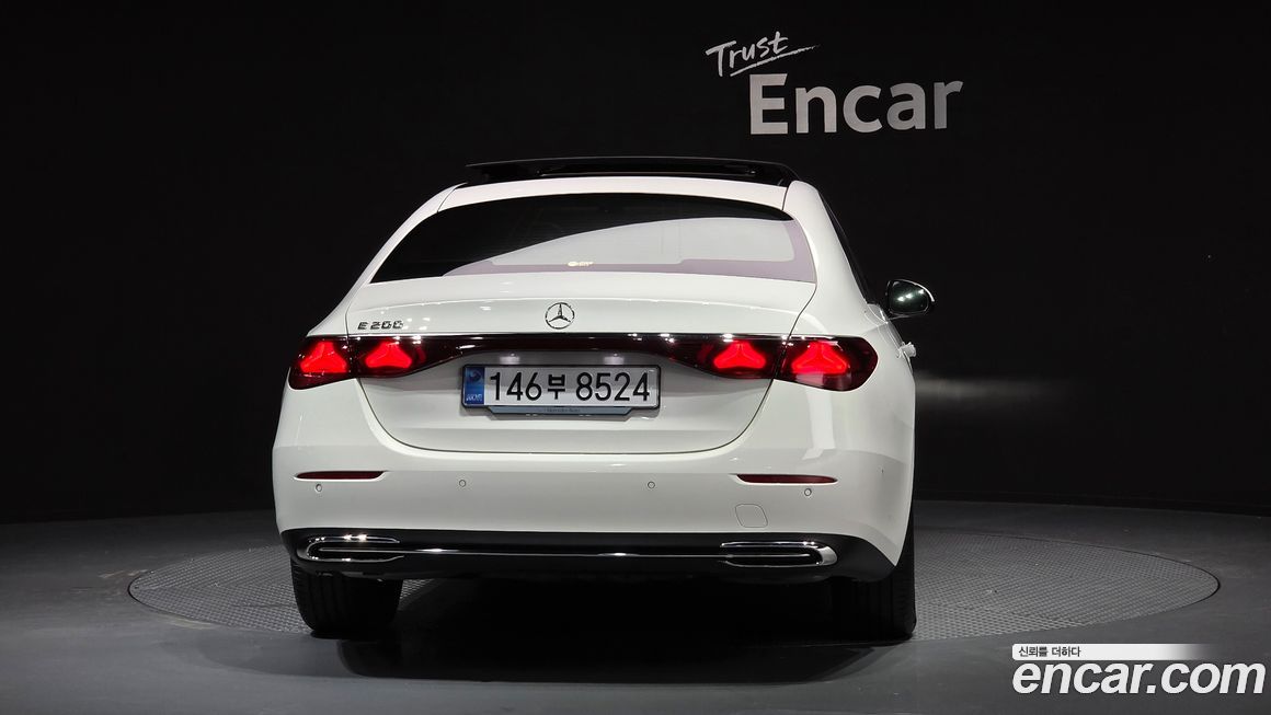 Mercedes-Benz E-Class E200 Avantgarde, 2025