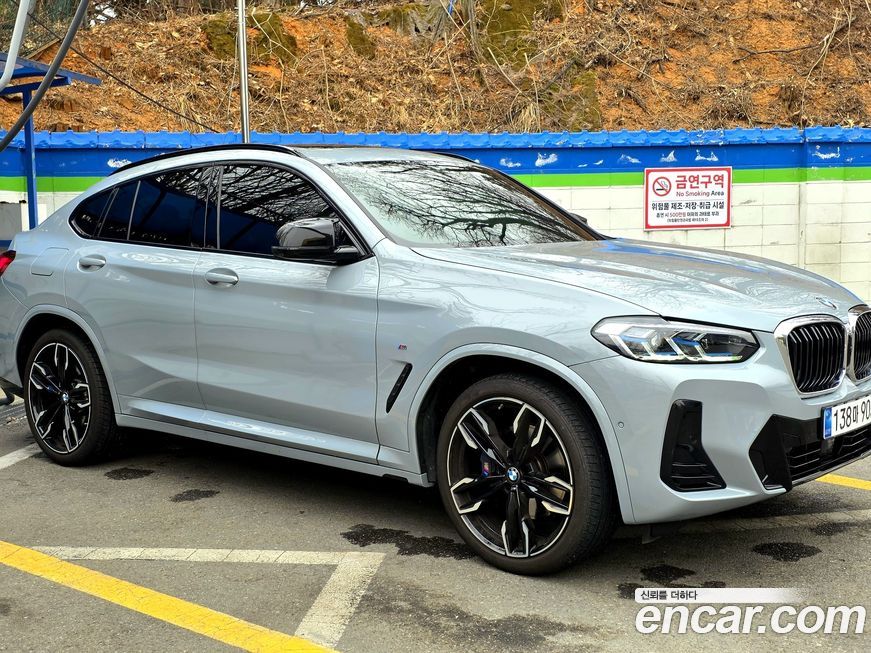 BMW X4 xDrive M40i, 2025