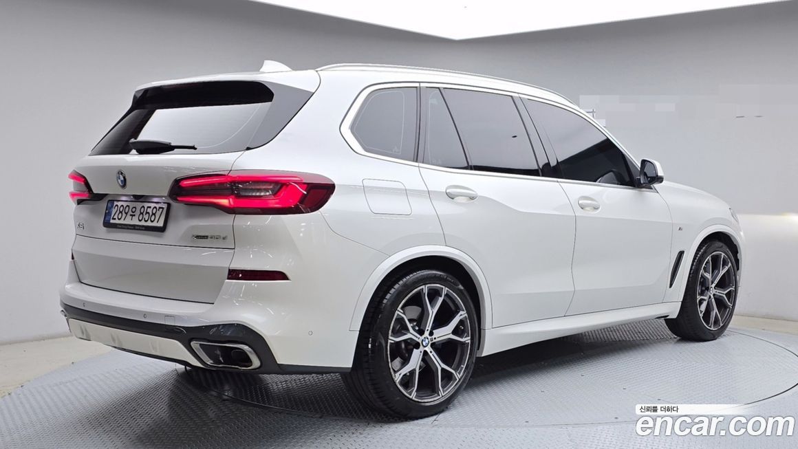BMW X5 xDrive 30d M Sport, 2022