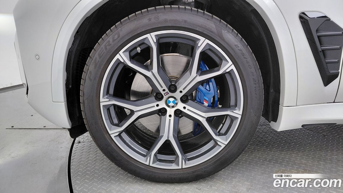 BMW X5 xDrive 30d M Sport, 2025