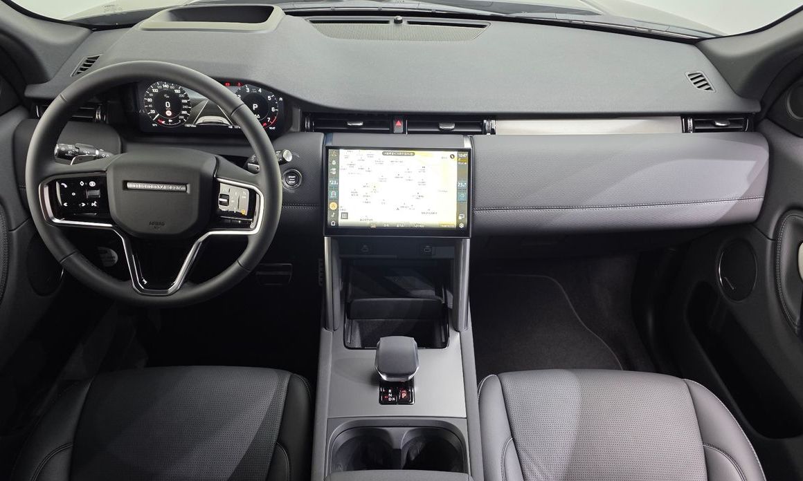 Land Rover Discovery Sport P250 Dynamic SE, 2025