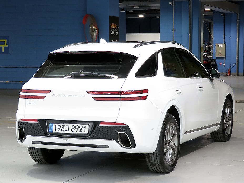 Genesis GV70 2.5T Gasoline 2WD, 2023