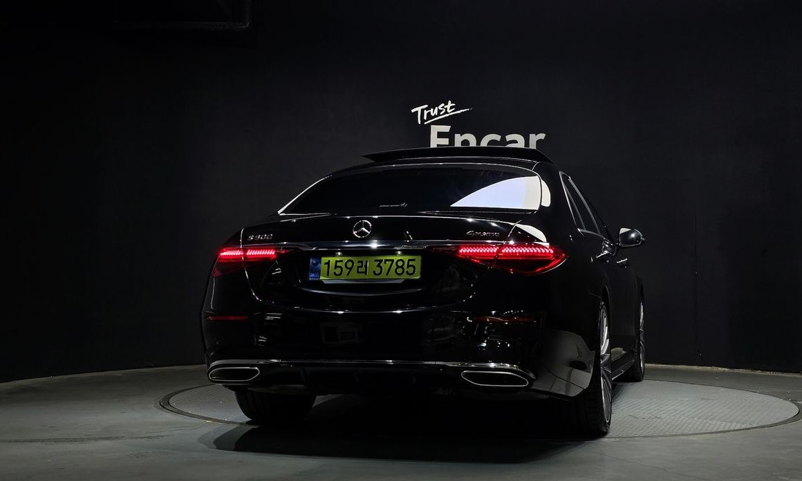 Mercedes-Benz S-Class S500L 4MATIC, 2026