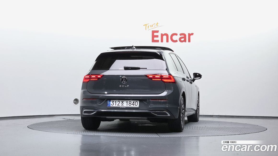 Volkswagen Golf 2.0 TDI Prestige, 2023