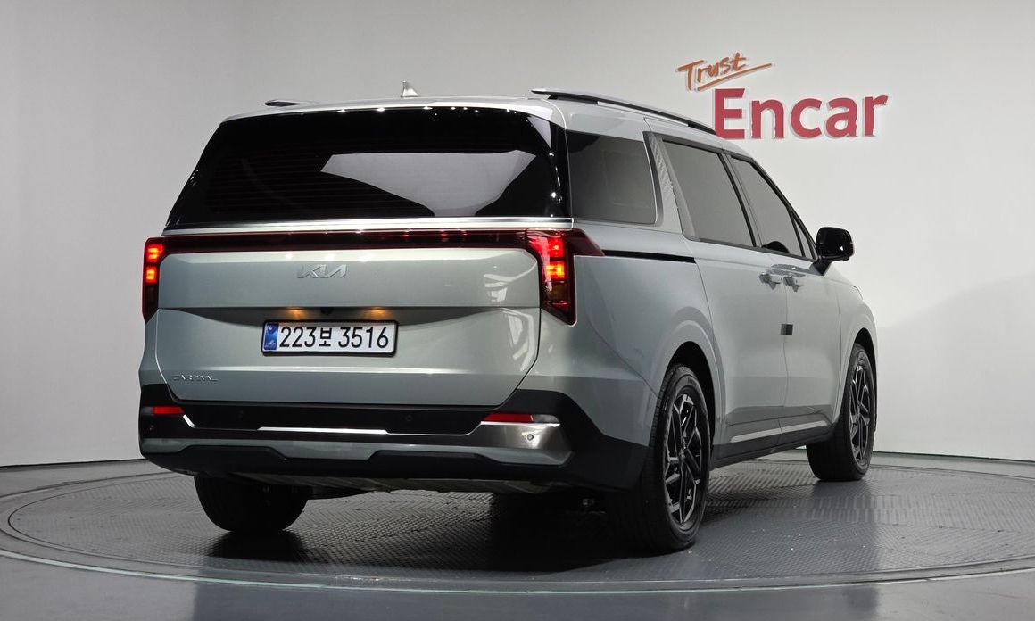 Kia Carnival 9-Seater Noblesse, 2025