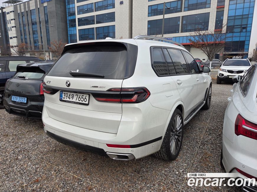 BMW X7 xDrive 40i Design Pure Excellence 7-Seater, 2025