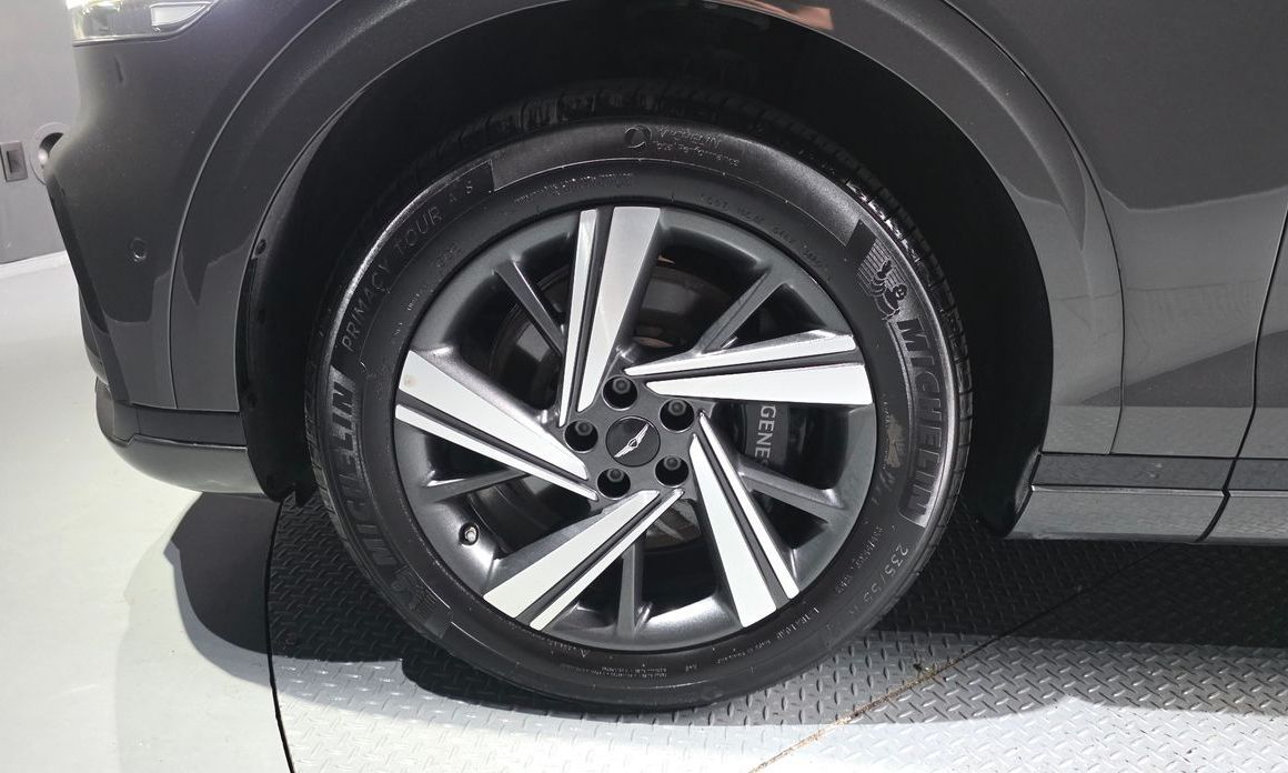 Genesis GV70 2.5T Gasoline AWD, 2025