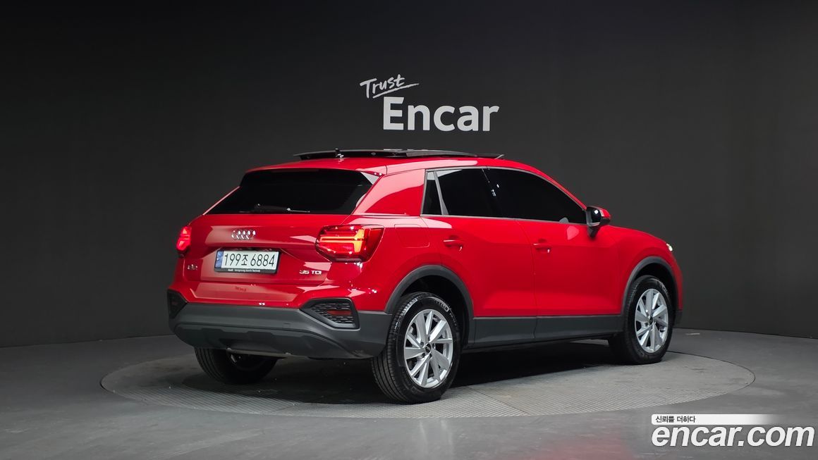 Audi Q2 35 TDI, 2023