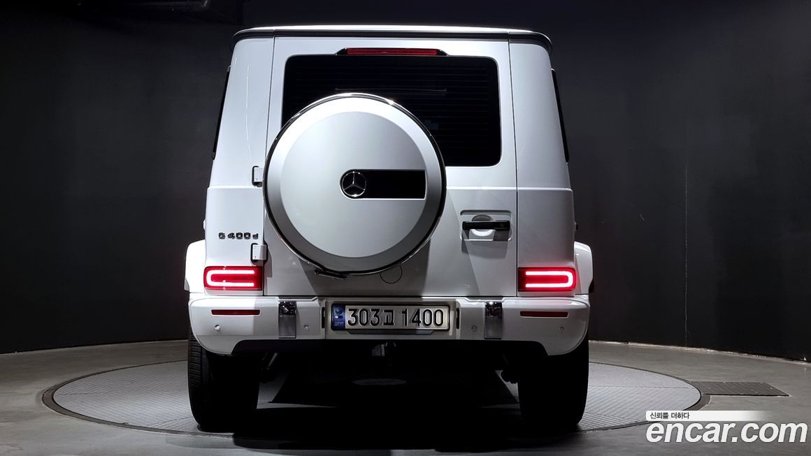 Mercedes-Benz G-Class G400d, 2023