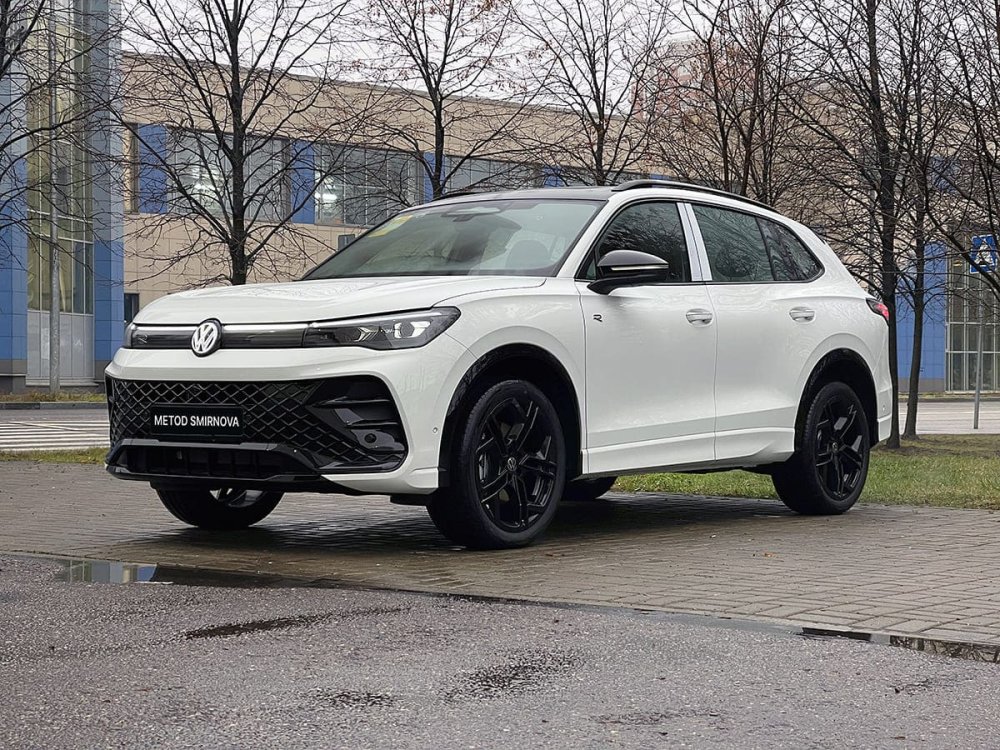 Volkswagen Tiguan L Pro
