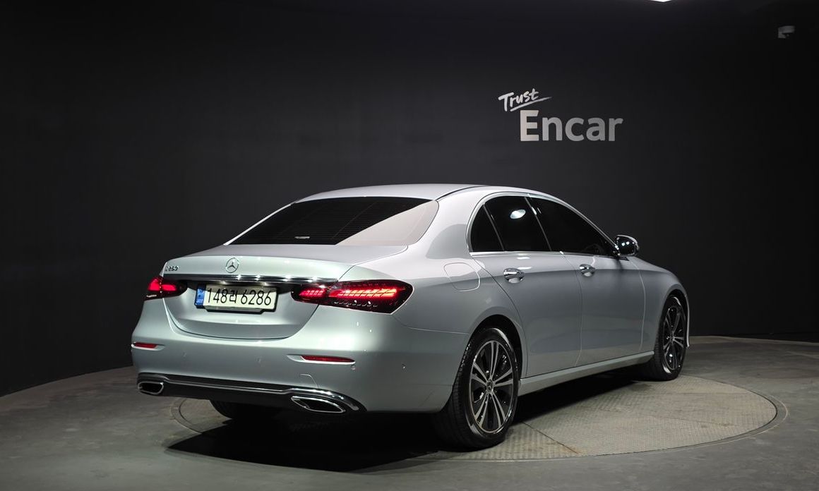 Mercedes-Benz E-Class E250 Avantgarde, 2022