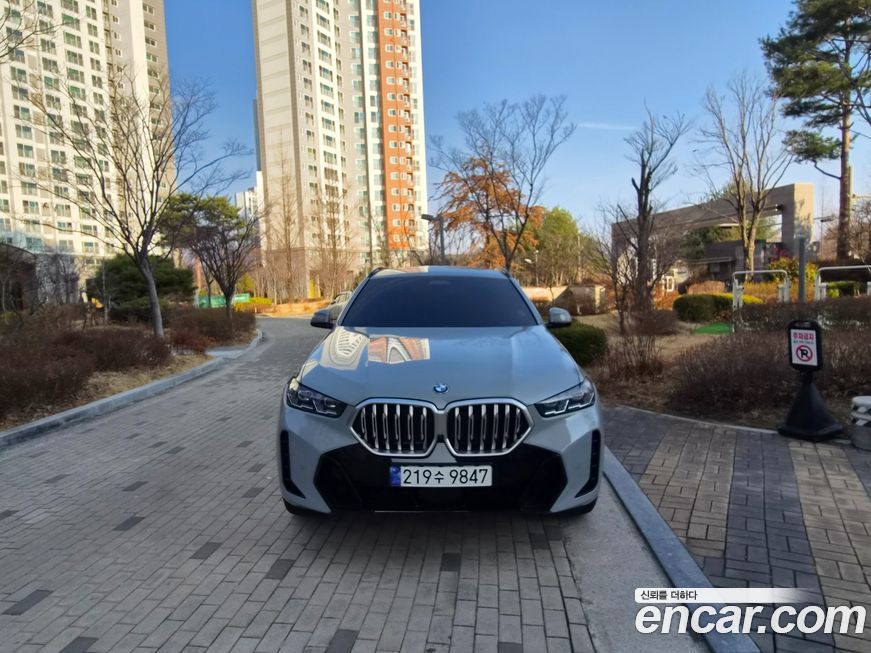 BMW X6 xDrive40i M Sport, 2024