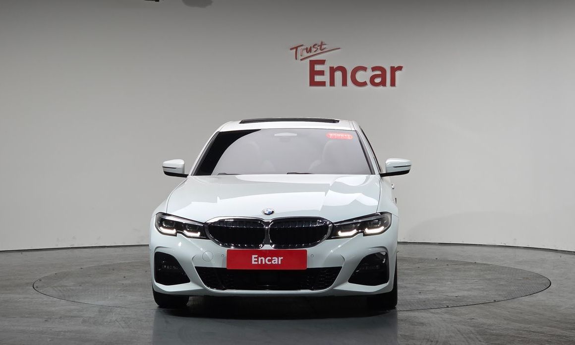 BMW 3-Series 320d M Sport, 2022