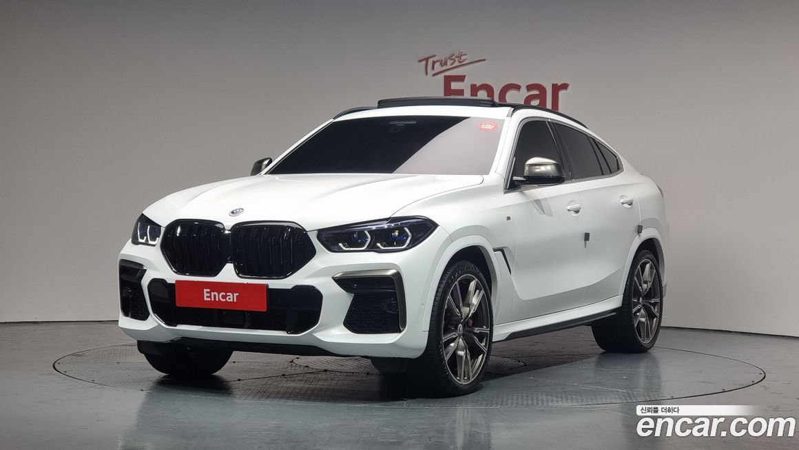 BMW X6 M50i, 2023