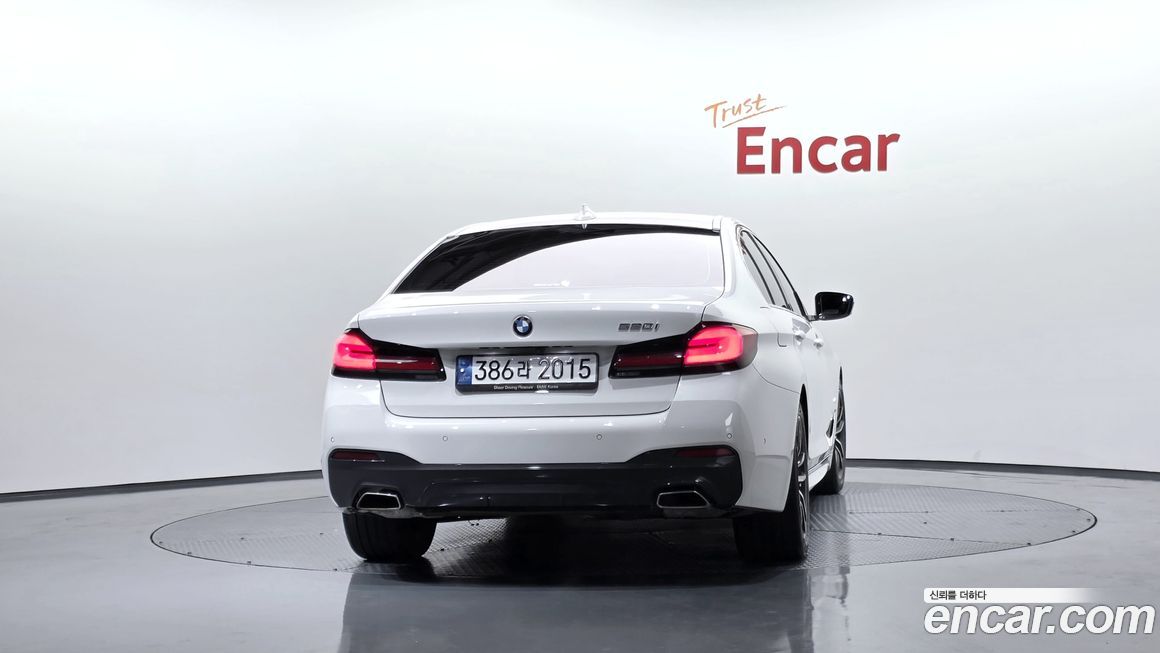 BMW 5-Series 520i M Sport, 2023