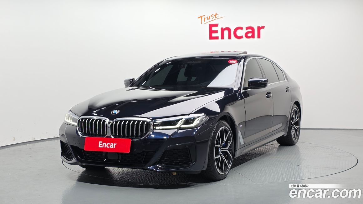 BMW 5-Series 530i xDrive M Sport Package, 2023