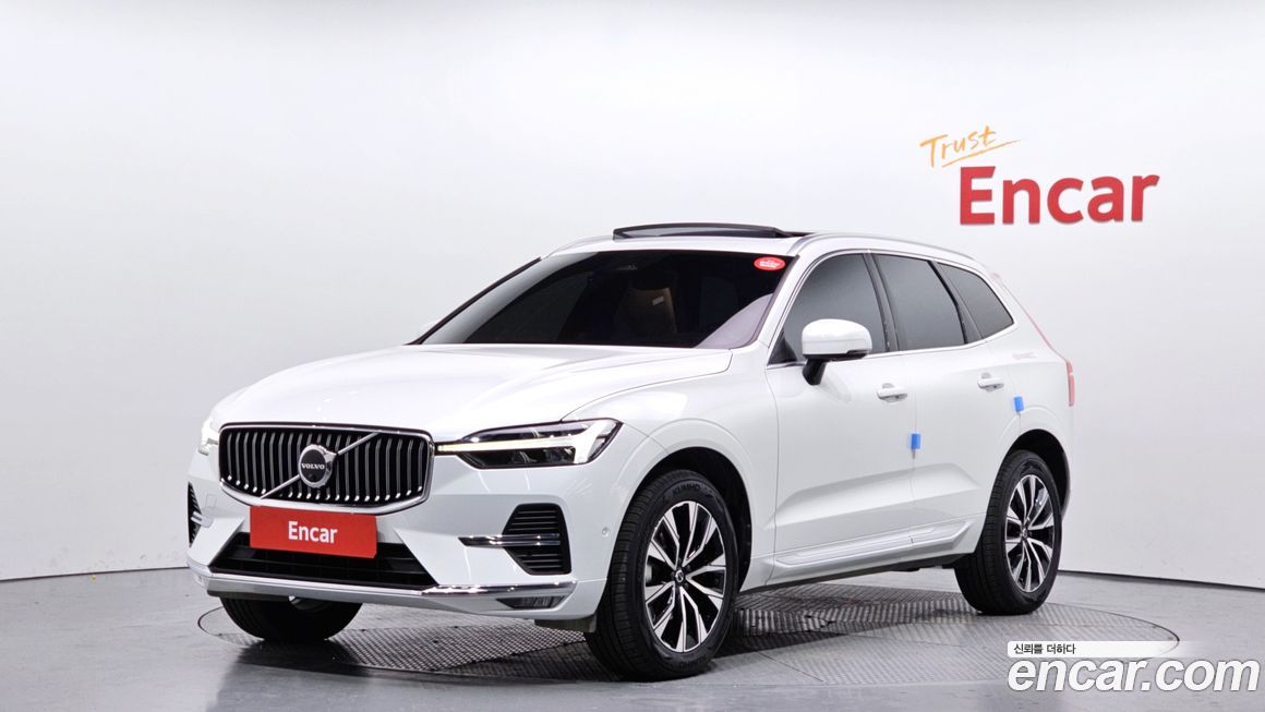 Volvo XC60 B5 Ultimate Bright, 2023