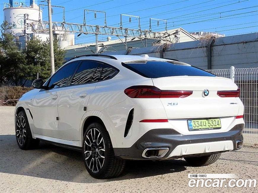 BMW X6 xDrive40i M Sport, 2025