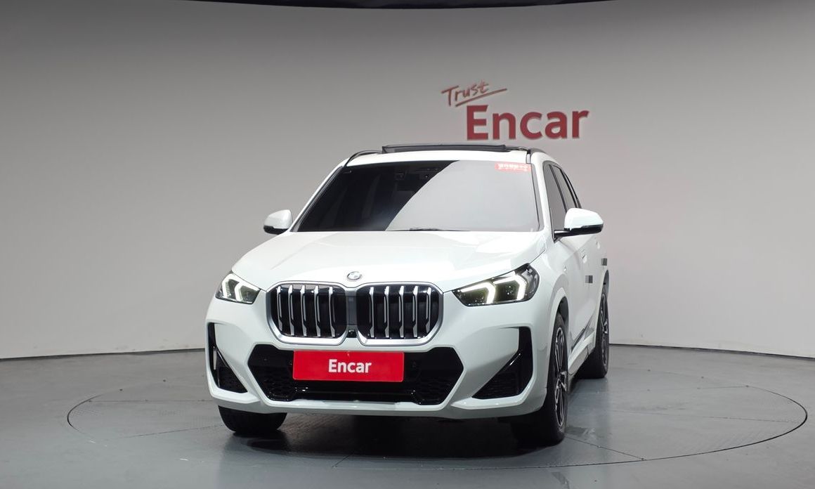 BMW X1 xDrive 20i M Sport, 2024