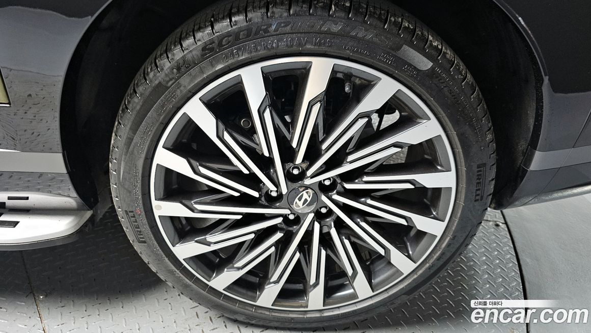 Hyundai Santafe Gasoline 2.5T 4WD, 2025