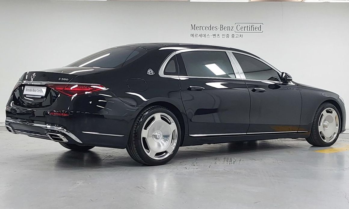 Mercedes-Benz S-Class Maybach S580 4MATIC, 2023