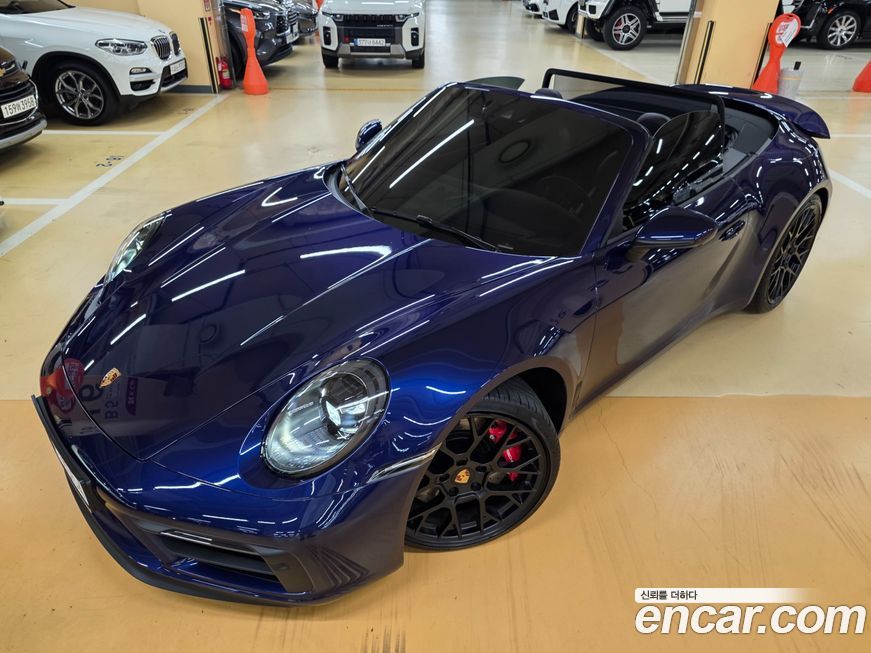 Porsche 911 Carrera 4 GTS Cabriolet, 2024