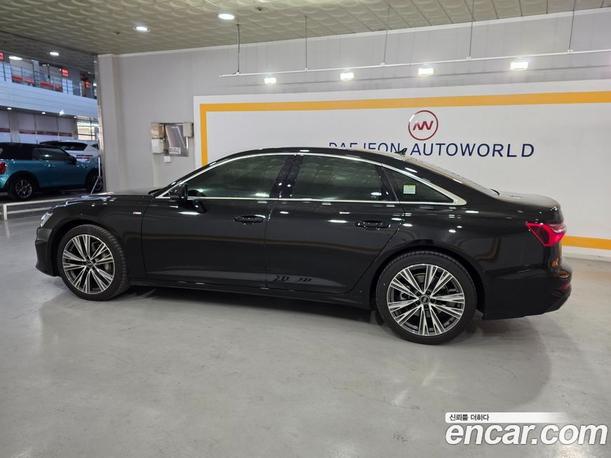 Audi A6 45 TFSI Quattro Premium, 2023