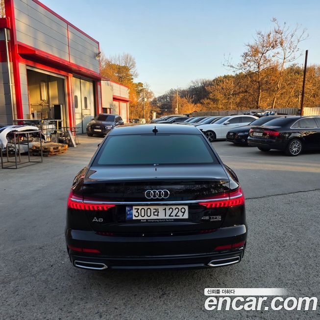 Audi A6 45 TFSI Quattro Premium, 2022
