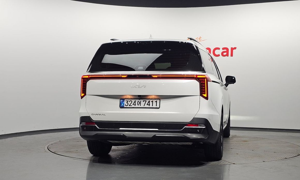 Kia Carnival 9-Seater Noblesse, 2024