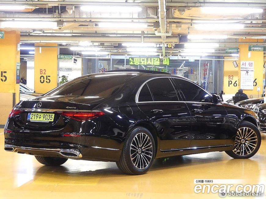 Mercedes-Benz S-Class S350 d 4MATIC, 2025