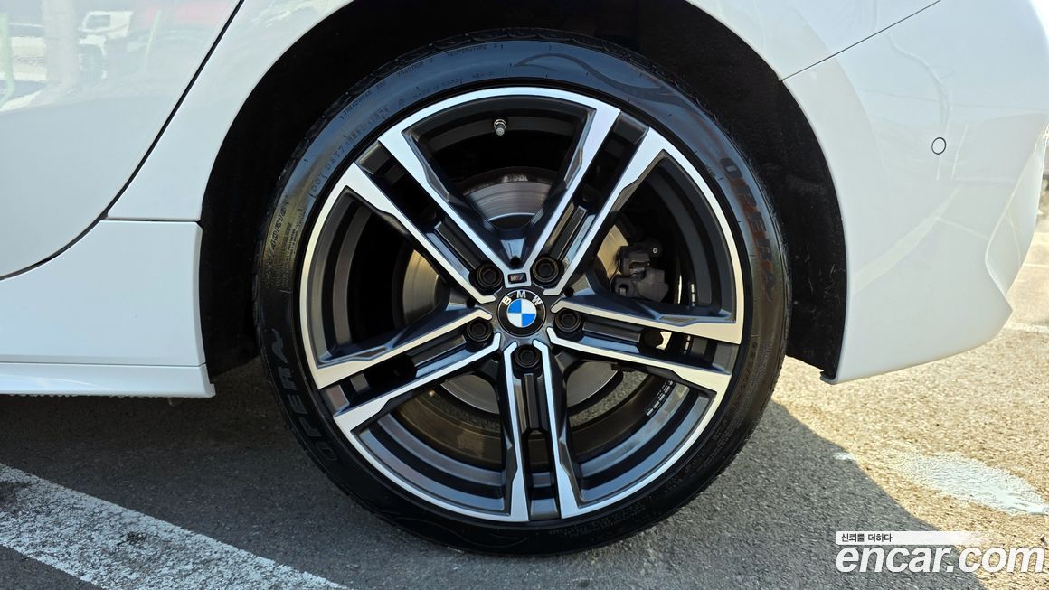 BMW 1-Series 120i M Sports, 2024