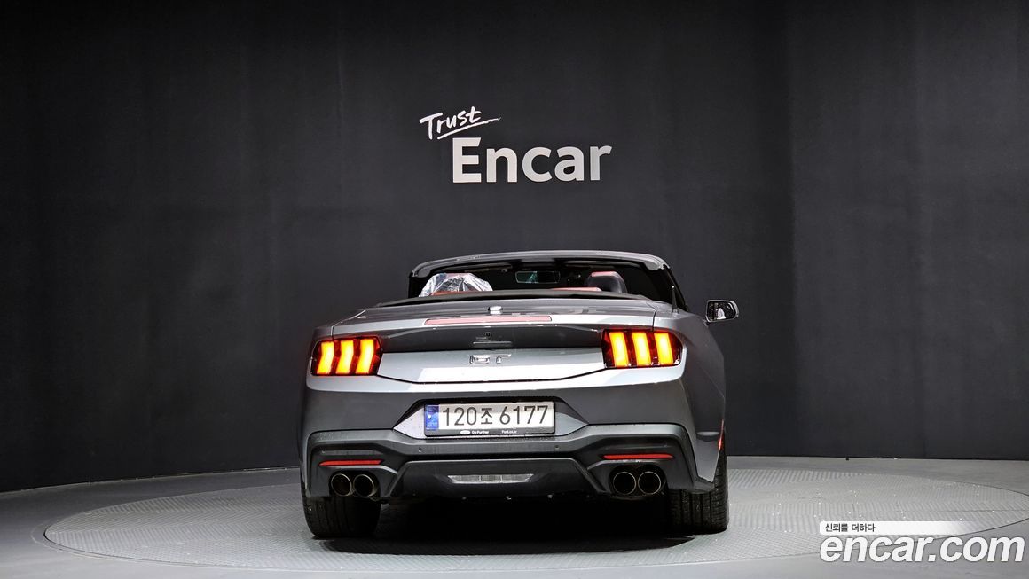Ford Mustang 5.0 GT Premium Convertible, 2024