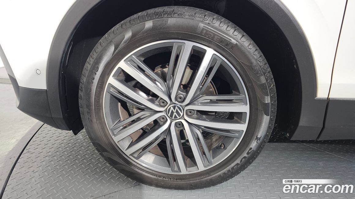 Volkswagen Tiguan 2.0 TDI 4Motion Prestige, 2023