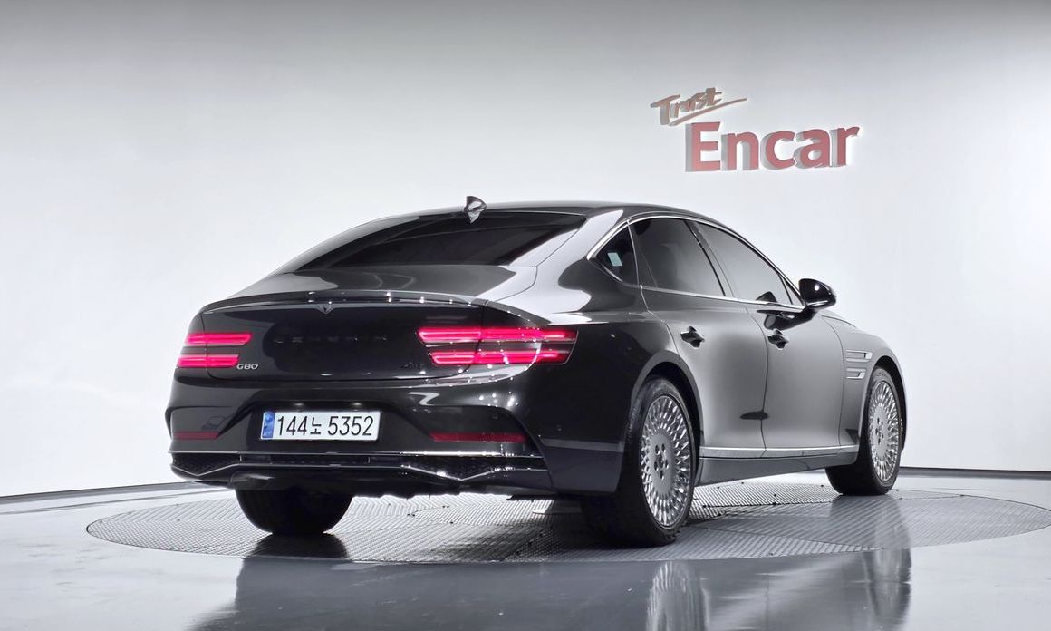 Genesis G80 Gasoline 2.5 Turbo AWD, 2025