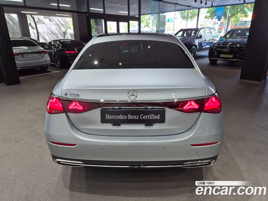 Mercedes-Benz E-Class E200 Avantgarde, 2025