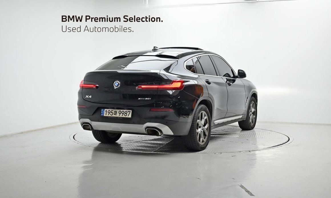 BMW X4 xDrive20i xLine, 2022