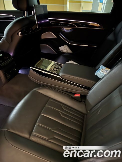 Audi A8 55 TFSI Quattro LWB, 2021