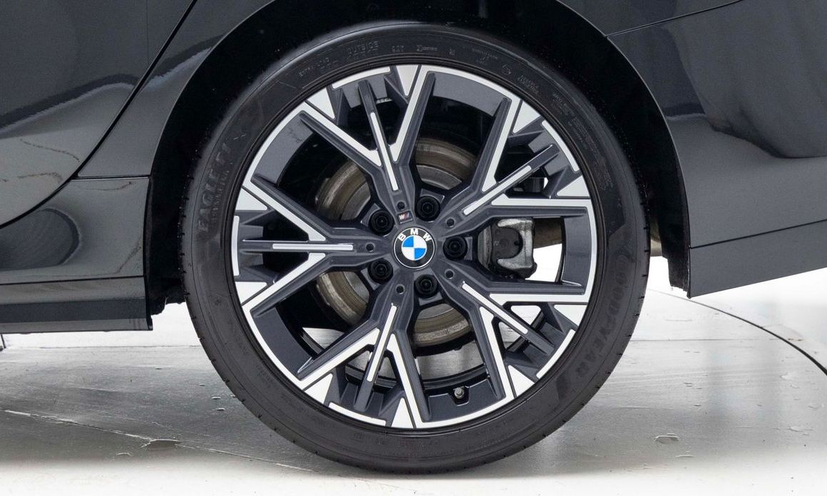 BMW 2-Series 220 M Sport Design, 2025