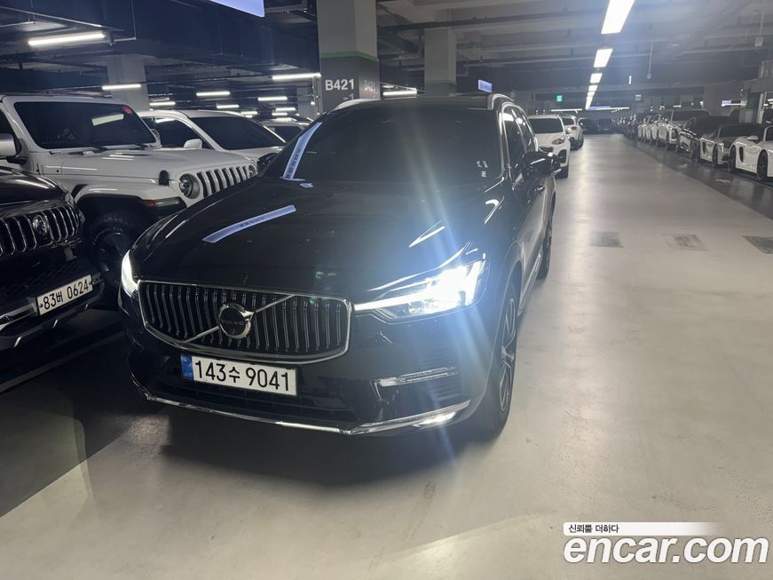 Volvo XC60 B6 Ultimate Bright, 2024