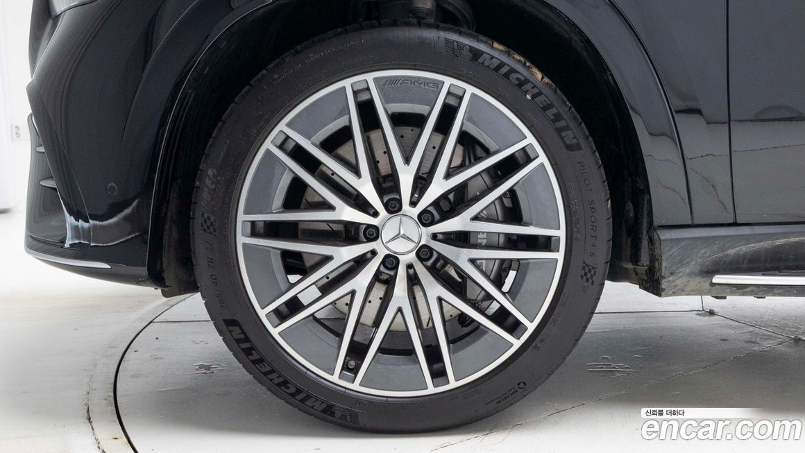 Mercedes-Benz GLE-Class AMG GLE53 4MATIC+ Coupe, 2025