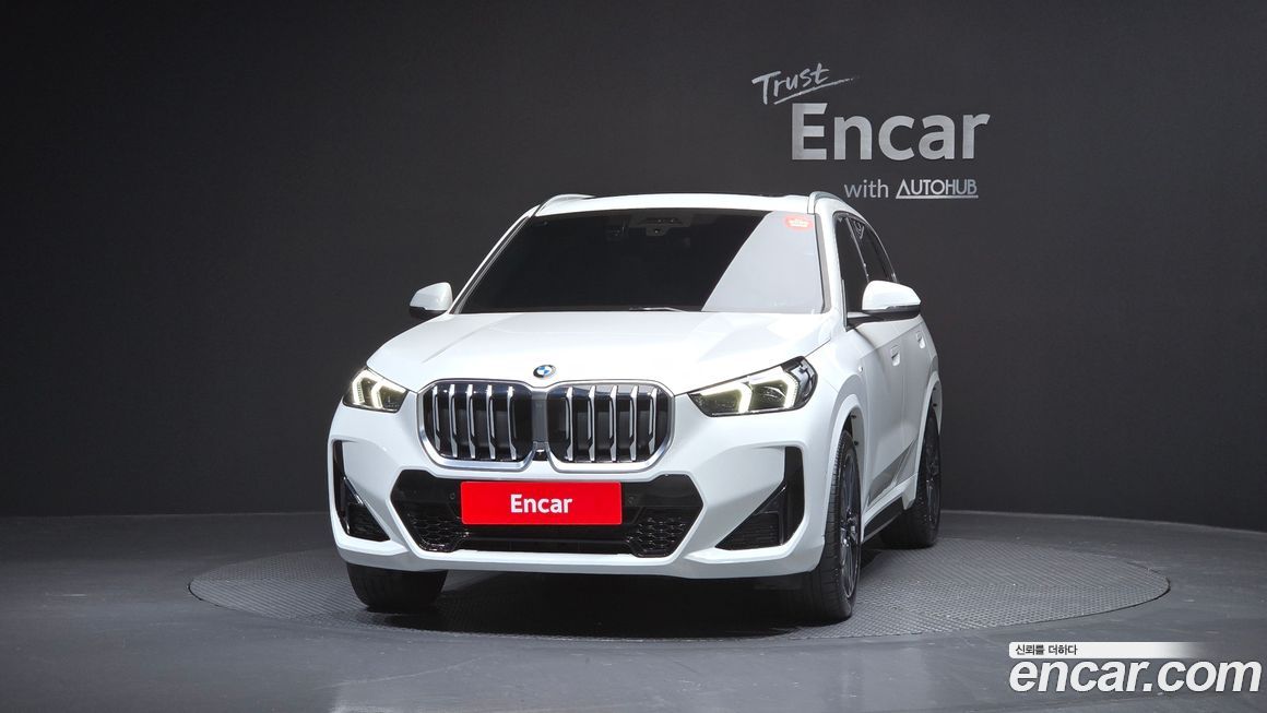 BMW X1 xDrive 20i M Sport, 2024