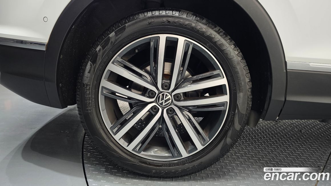 Volkswagen Tiguan 2.0 TDI Prestige, 2022