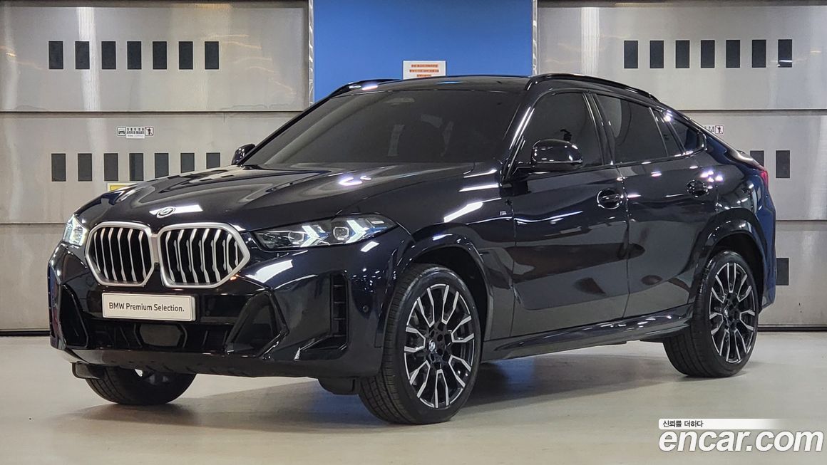 BMW X6 xDrive40i M Sport, 2025