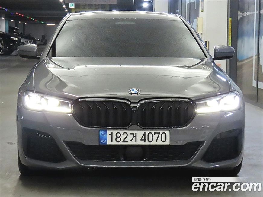 BMW 5-Series 520i M Sport, 2022